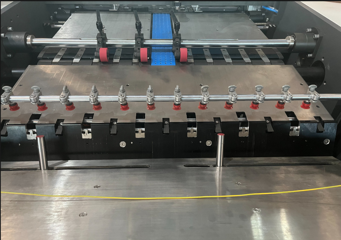 3D Χρυσόχρωμο αυτόματο θερμό φύλλο Stamping Machine Για πλήρη γκάμα χαρτιού συσκευασίας, χρώματα Stamping