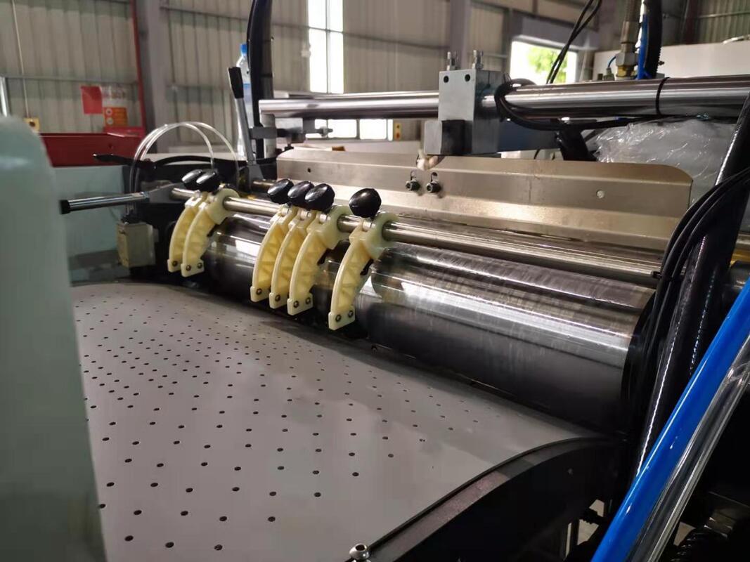 LY-HB2500CK Έξυπνη Γραμμή Παραγωγής Άκαμπτων Κουτιών Υψηλής Ταχύτητας Μηχανή Κατασκευής Κουτιών Υψηλής Ταχύτητας