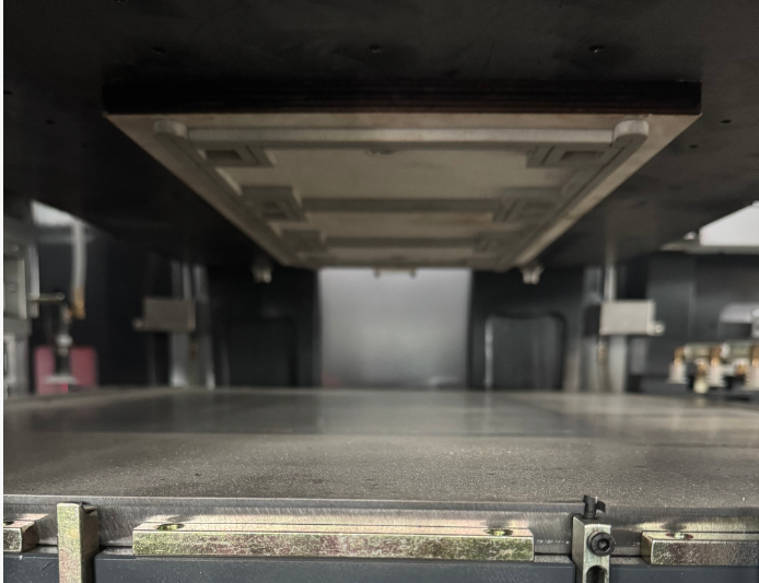 LY-DS650 Fully Automatic Die-Cutting Machine (No Connection Point Only For Gray Board) Intelligent Circular Feeding High Precision High Efficiency
